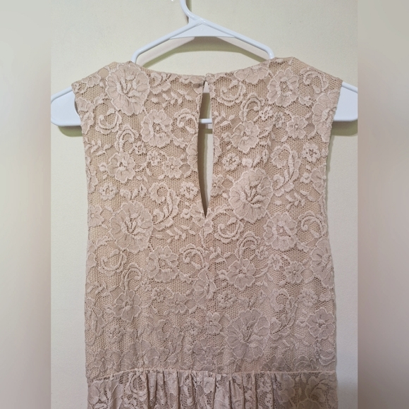 Show Me Your MuMu large sleeveless champagne lace Sandra maxi dress v-neck - Picture 6 of 8